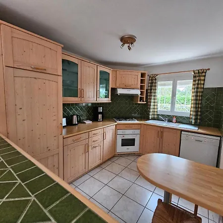Agreable Maison Climatisee Idealement Placee Pour 6personnes Boucau Tatil Evi *