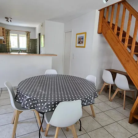 Agreable Maison Climatisee Idealement Placee Pour 6personnes Boucau Tatil Evi *